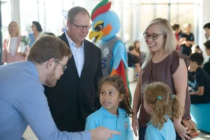 Школьное сообщество KIS Astana на встрече начала учебного года