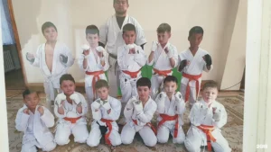 Спортивная группа школы Почемучка, архивное фото 2020 года