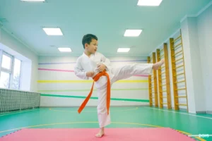 Спортивное занятие в зале Vista School