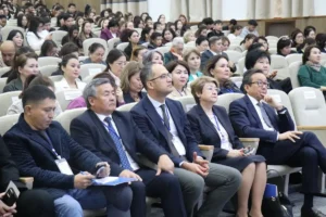 Участники научной конференции в АТУ
