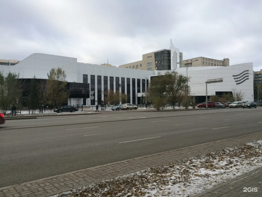 Корпус колледжа КазНУИ на проспекте Женис, 33