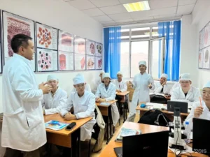 Занятие студентов КРМУ