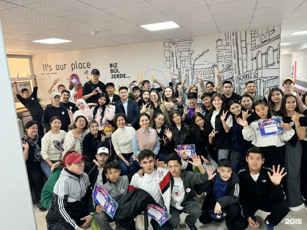 Студенты Urban College на фотографии владельца